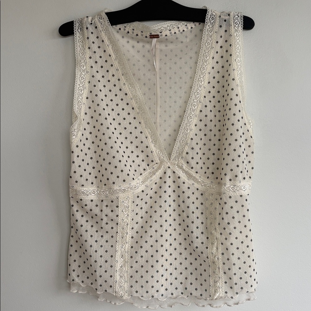 True Romance Tank - Picture 3 of 7